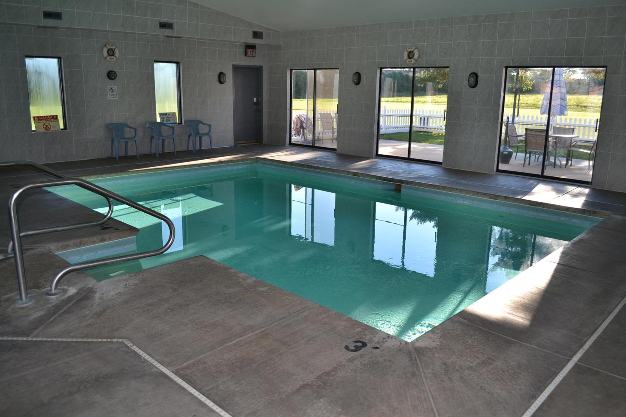 Sky Lodge Inn & Suites - Delavan Facilities photo